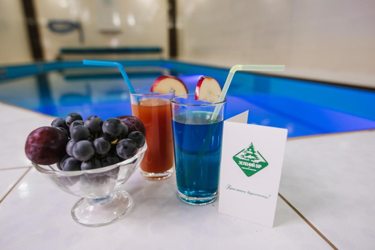 Hotel Zelenyy Bir à Skhidnytsia Extérieur photo